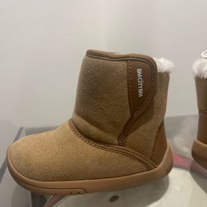 BMCITYBM TODDLER BOOTS (130/US SIZES 5)